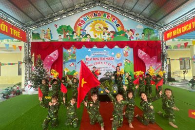 Trường Mầm non Gia Thịnh tổ chức chuỗi Hoạt động trải nghiệm “Bé tập làm chú Bộ đội” chào mừng ngày Thành lập QĐNDVN 22/12